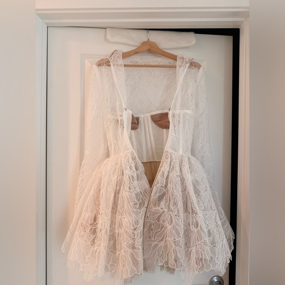 NWOT Bronx and Banc Maraya Arabella White Lace Mini Dress, wedding bridal dress - Picture 13 of 14